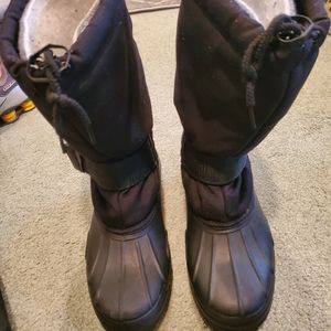 Baffin technology Men's / Women's lined snow boots. Black